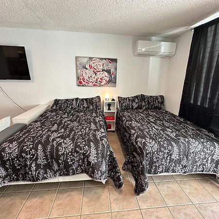 Beachfront Studio Apt W/ Full Kitchen & Pool Исабела Екстериор снимка