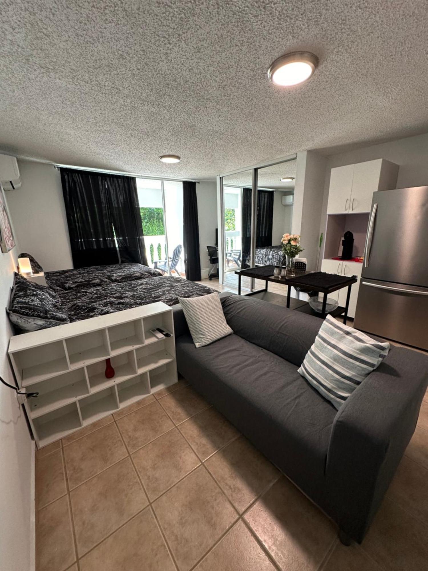Beachfront Studio Apt W/ Full Kitchen & Pool Исабела Екстериор снимка